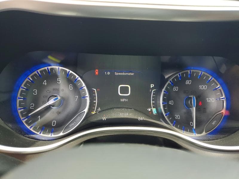 2019 CHRYSLER PACIFICA LIMITED 9