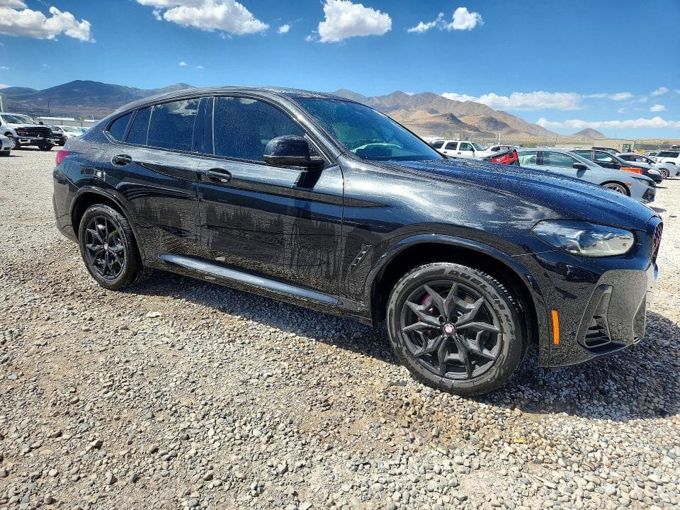 2023 BMW X4 XDRIVE30I 4