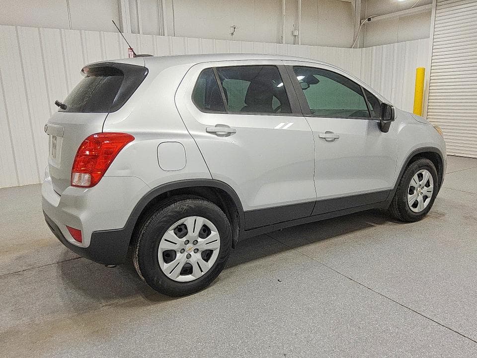 2017 CHEVROLET TRAX LS 3