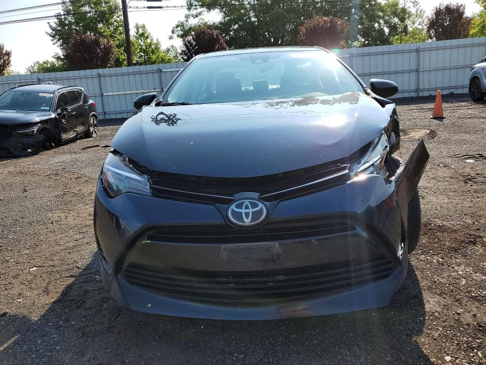 2017 TOYOTA COROLLA LE 5