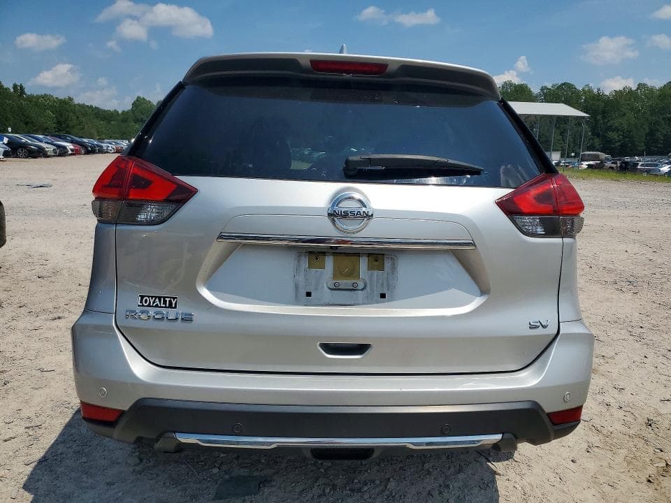 2020 NISSAN ROGUE SV 6