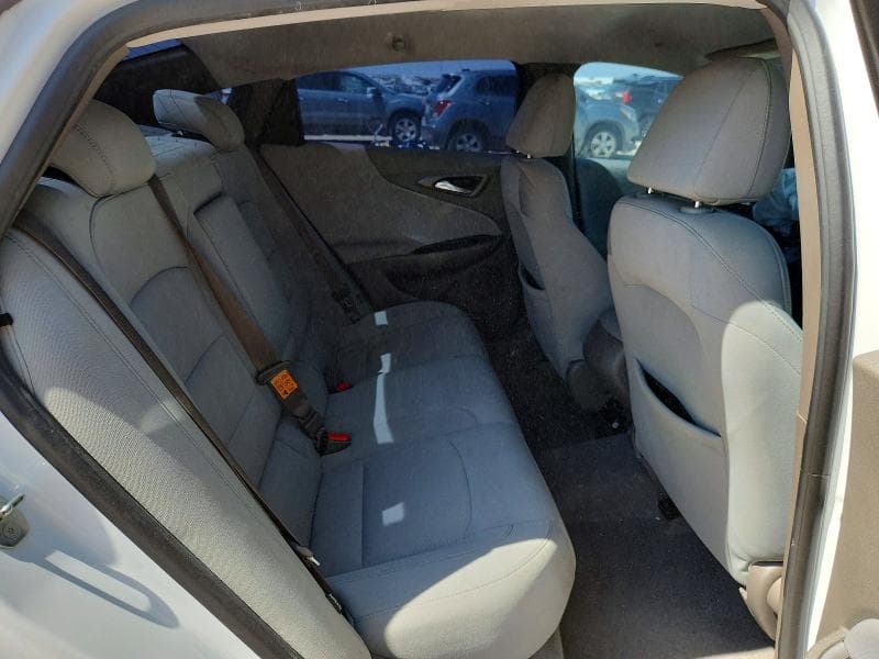 2018 CHEVROLET MALIBU LS 10