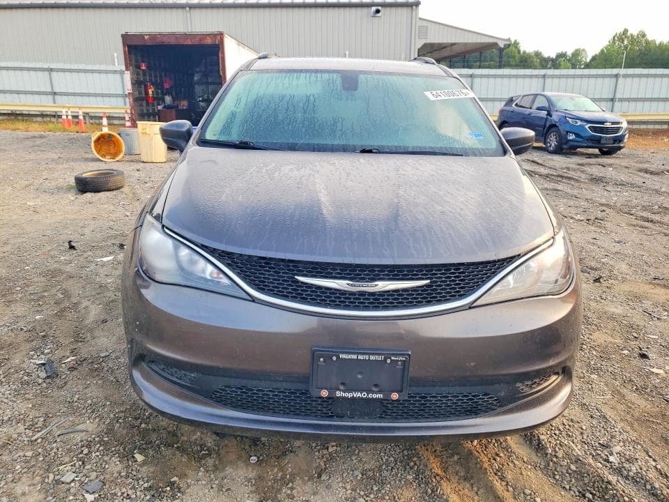 2021 CHRYSLER VOYAGER LXI 5