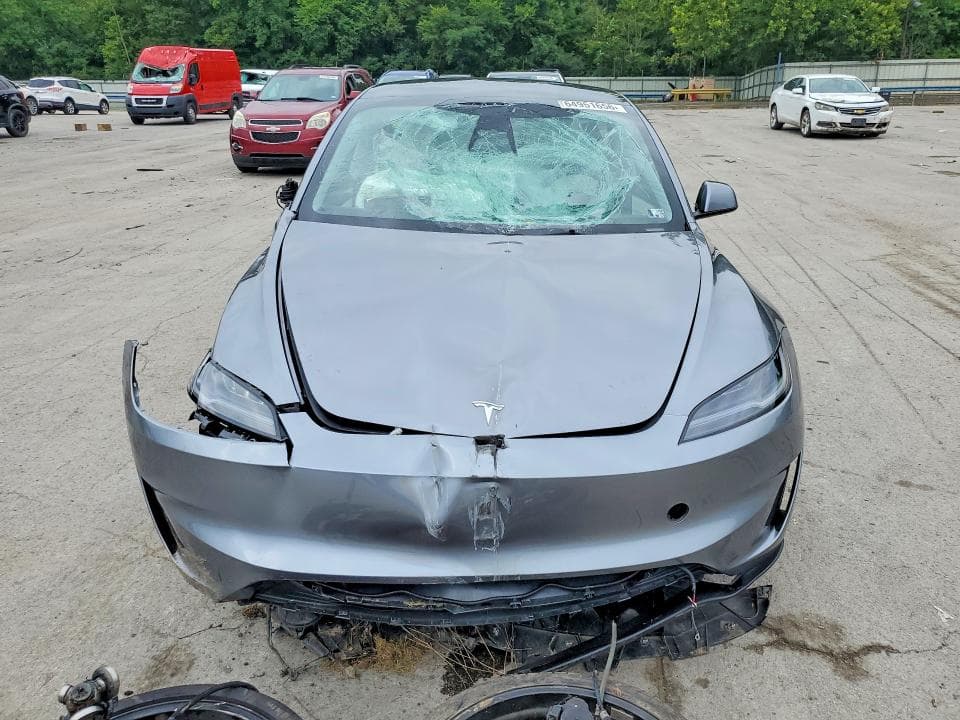 2025 TESLA MODEL 3 5