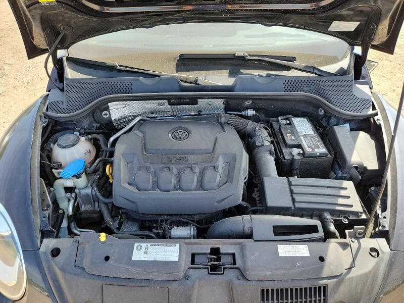 2018 VOLKSWAGEN BEETLE DUNE 11