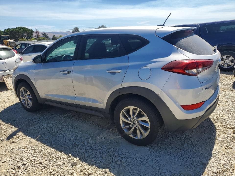 2017 HYUNDAI TUCSON SE 2