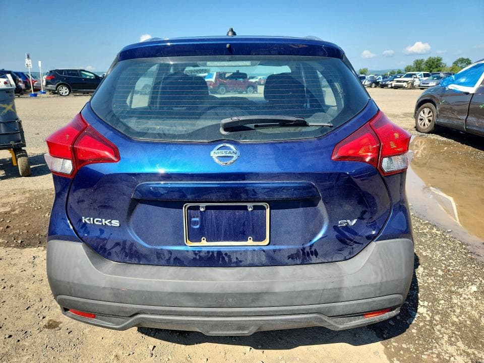 2018 NISSAN KICKS SV 6