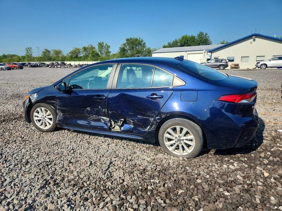2024 TOYOTA COROLLA LE 2