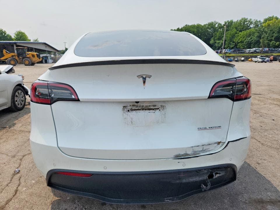 2021 TESLA MODEL Y 6