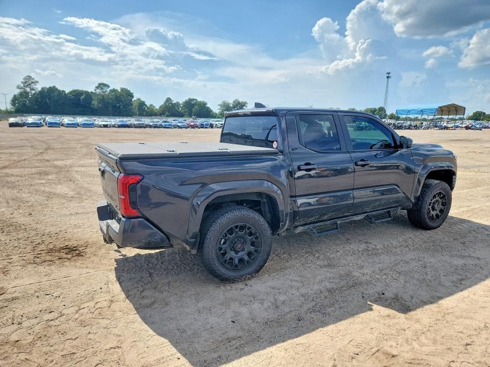 2026 TOYOTA TACOMA SR5 3