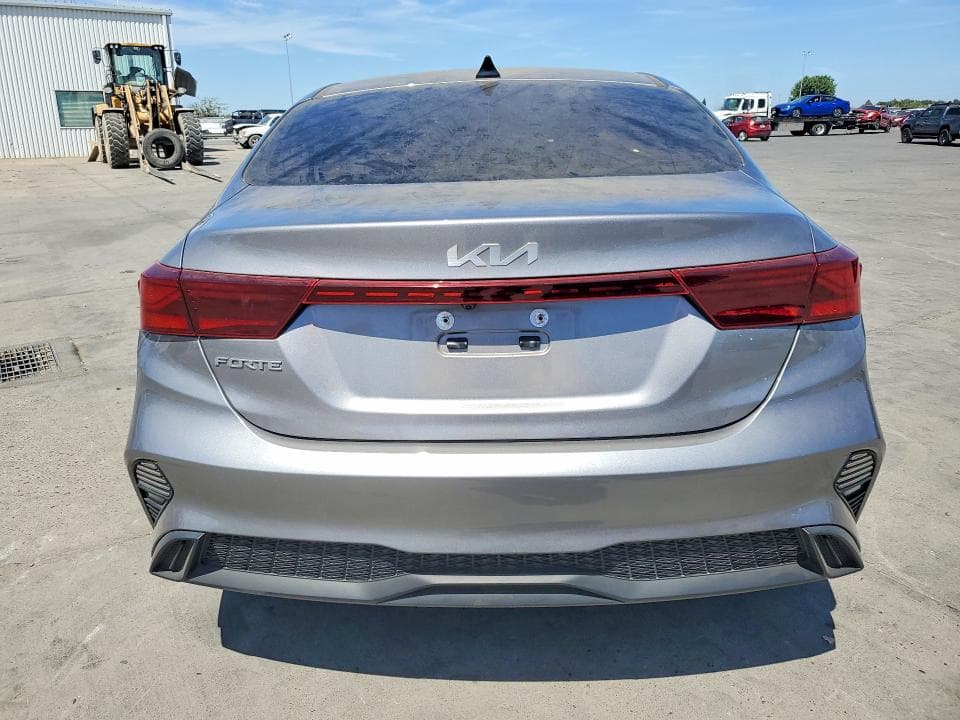 2023 KIA FORTE LXS 6