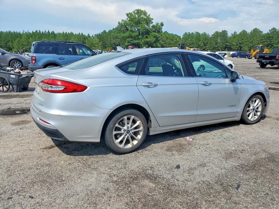 2019 FORD FUSION SE 3