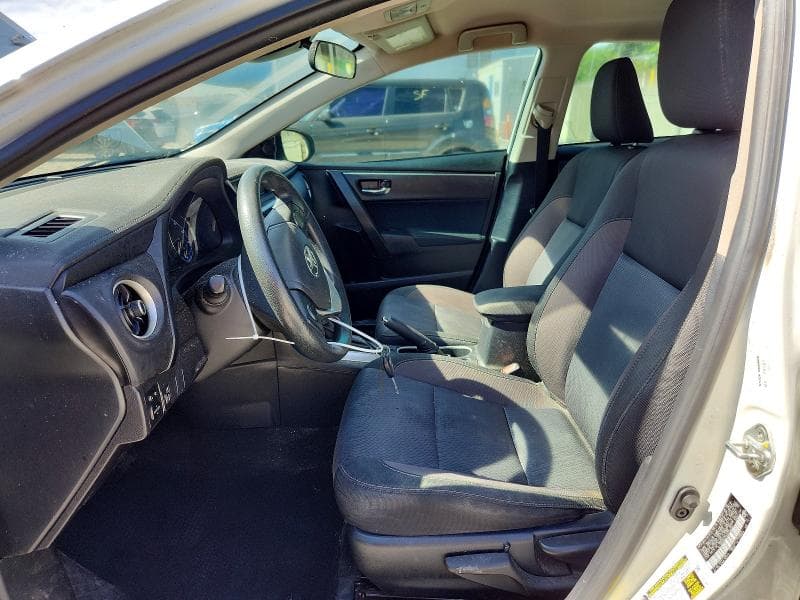 2017 TOYOTA COROLLA LE 7