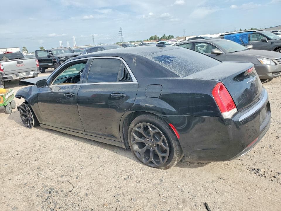 2017 CHRYSLER 300 LIMITED 2
