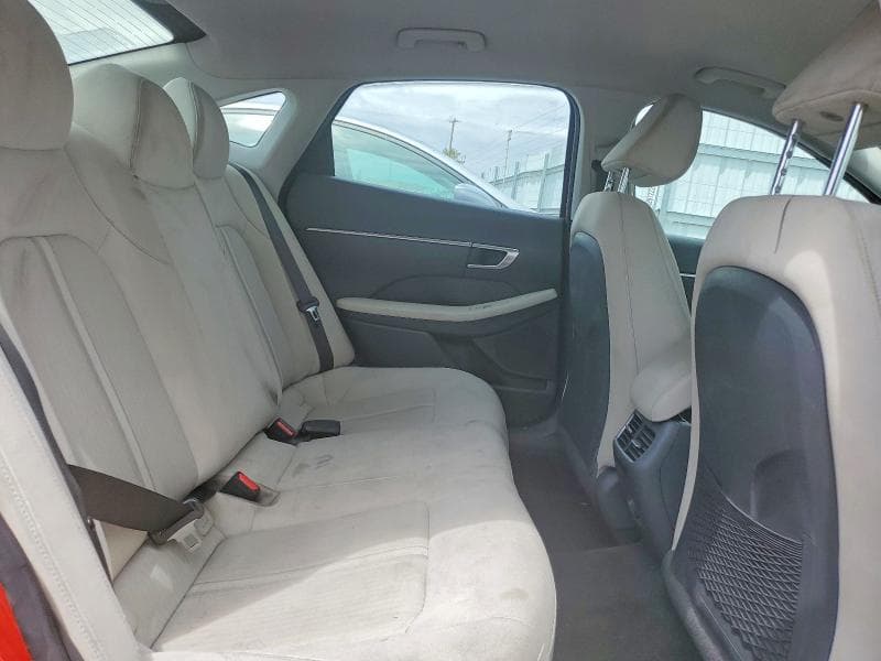 2020 HYUNDAI SONATA HYBRID SEL 10