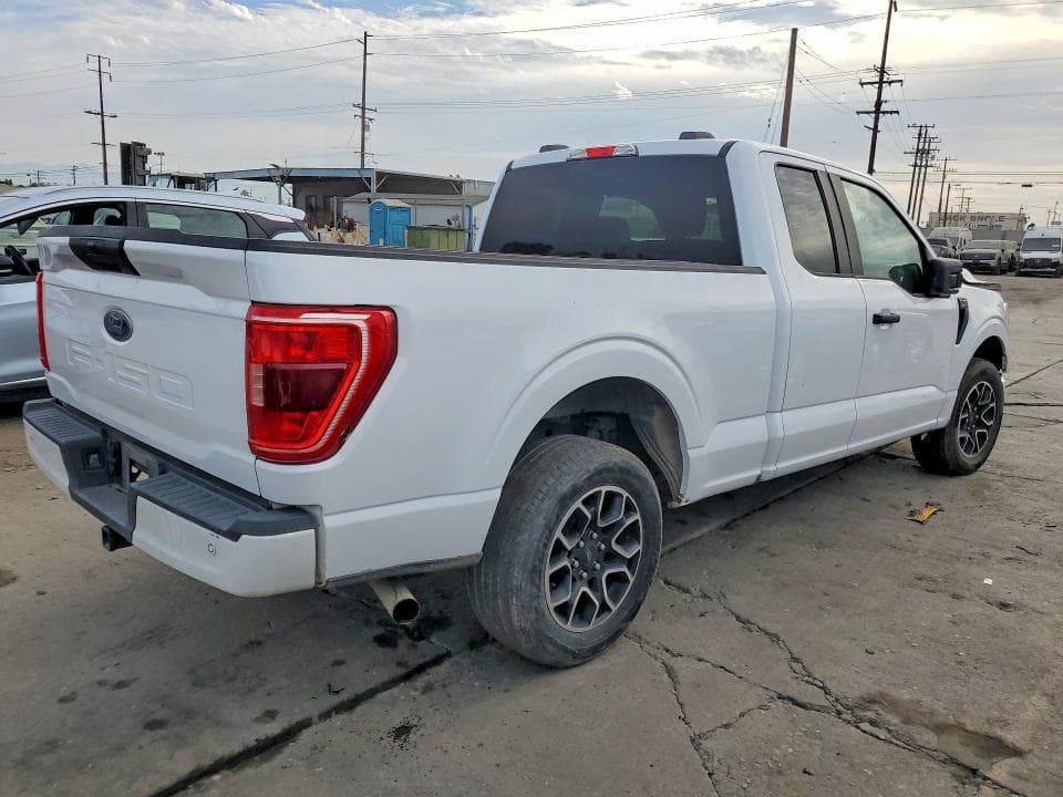 2023 FORD F150 3