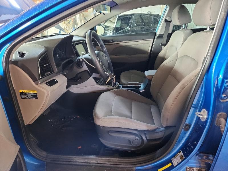 2017 HYUNDAI ELANTRA SE 7