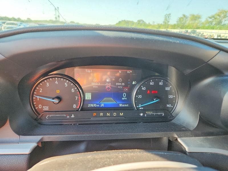 2020 FORD EXPLORER XLT 9