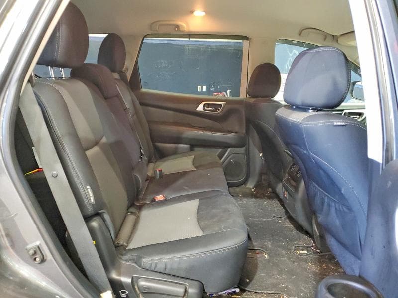 2018 NISSAN PATHFINDER S 11
