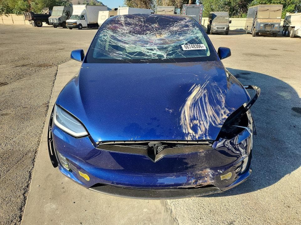2018 TESLA MODEL X 5