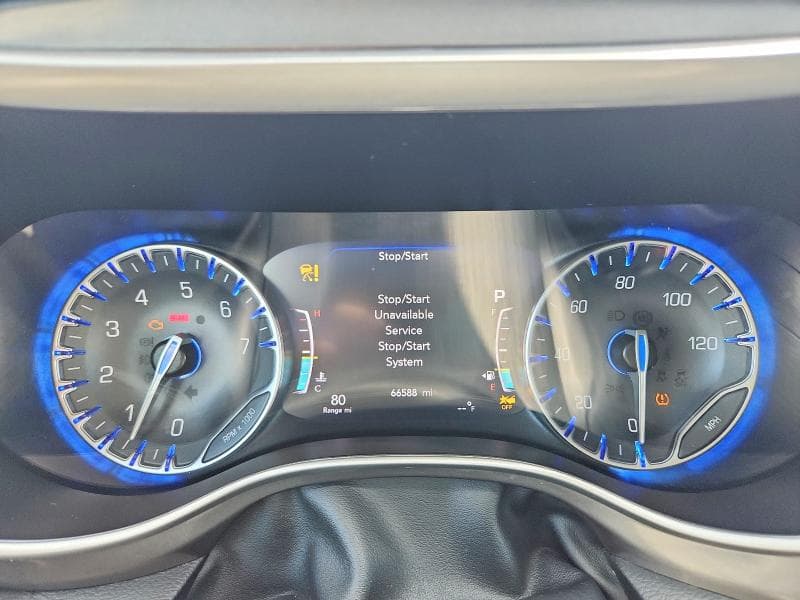 2024 CHRYSLER PACIFICA TOURING L 9