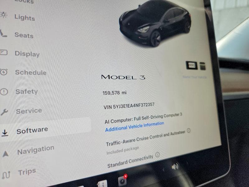 2022 TESLA MODEL 3 9