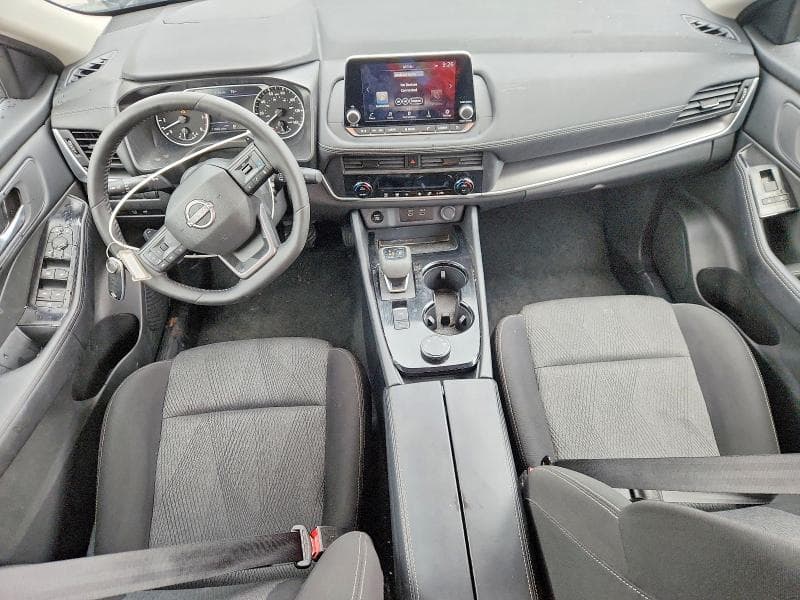 2026 NISSAN ROGUE SV 8