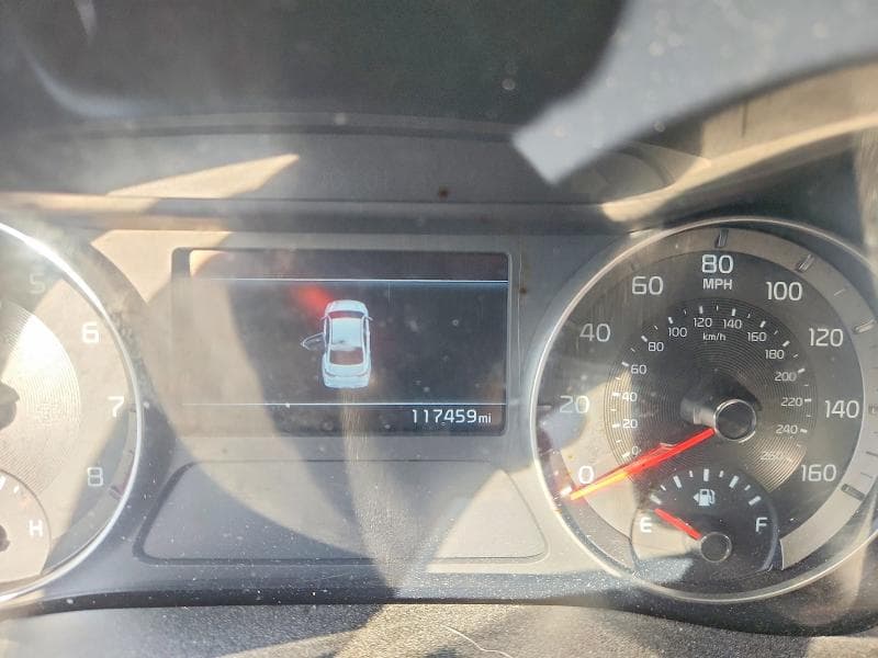 2023 KIA FORTE LXS 9