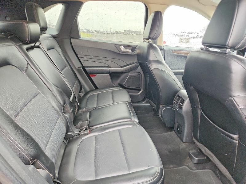 2020 FORD ESCAPE TITANIUM 11