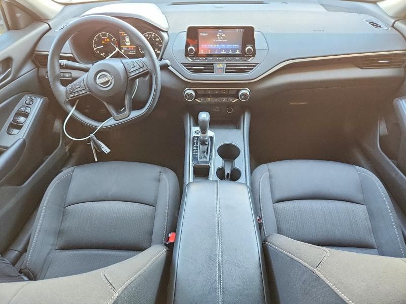 2024 NISSAN ALTIMA S 8