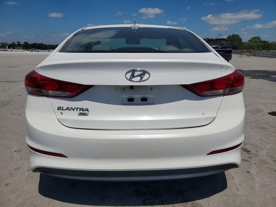 2017 HYUNDAI ELANTRA SE 6