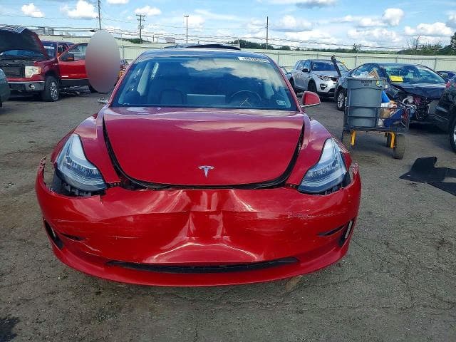 2018 TESLA MODEL 3 5