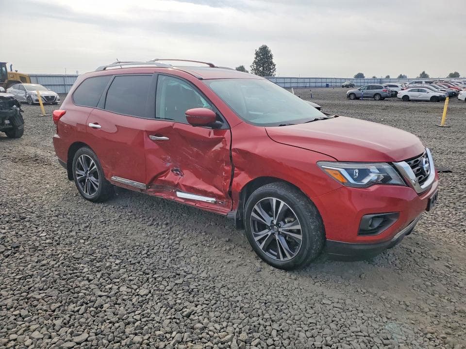 2017 NISSAN PATHFINDER PLATINUM 4