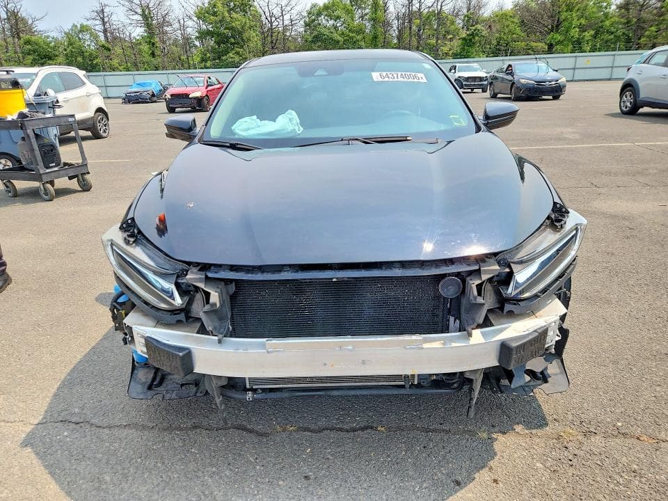 2019 HONDA INSIGHT EX 5