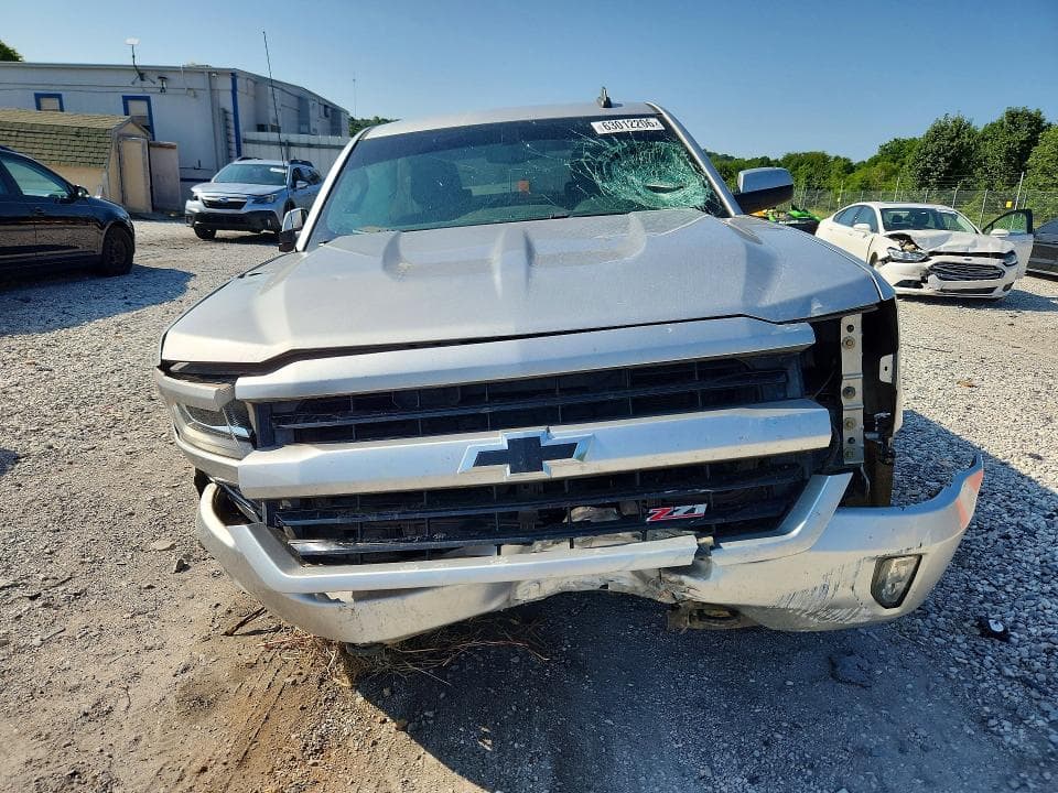 2018 CHEVROLET SILVERADO K1500 LT 5