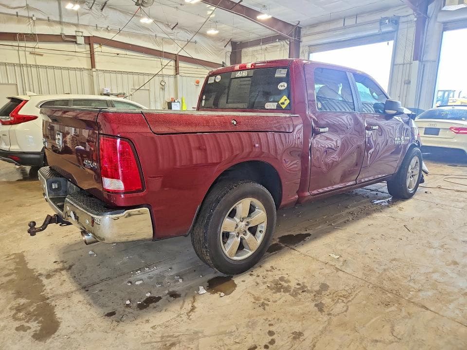 2017 RAM 1500 SLT 3