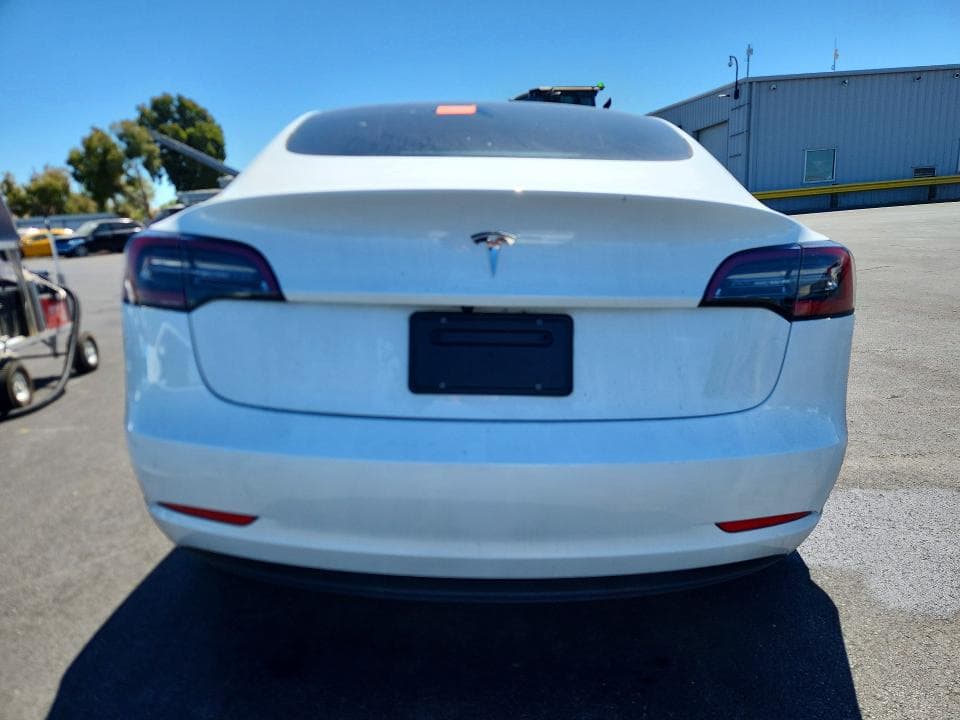 2023 TESLA MODEL 3 6