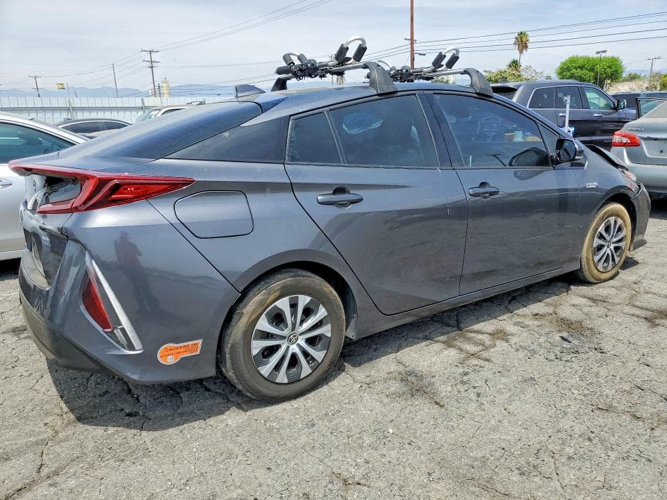 2020 TOYOTA PRIUS PRIME LE 3