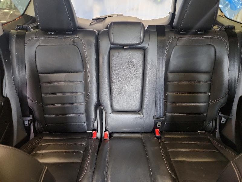 2018 FORD ESCAPE SEL 10