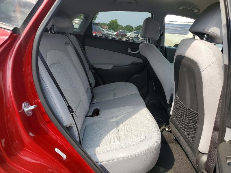2023 HYUNDAI KONA SE 10