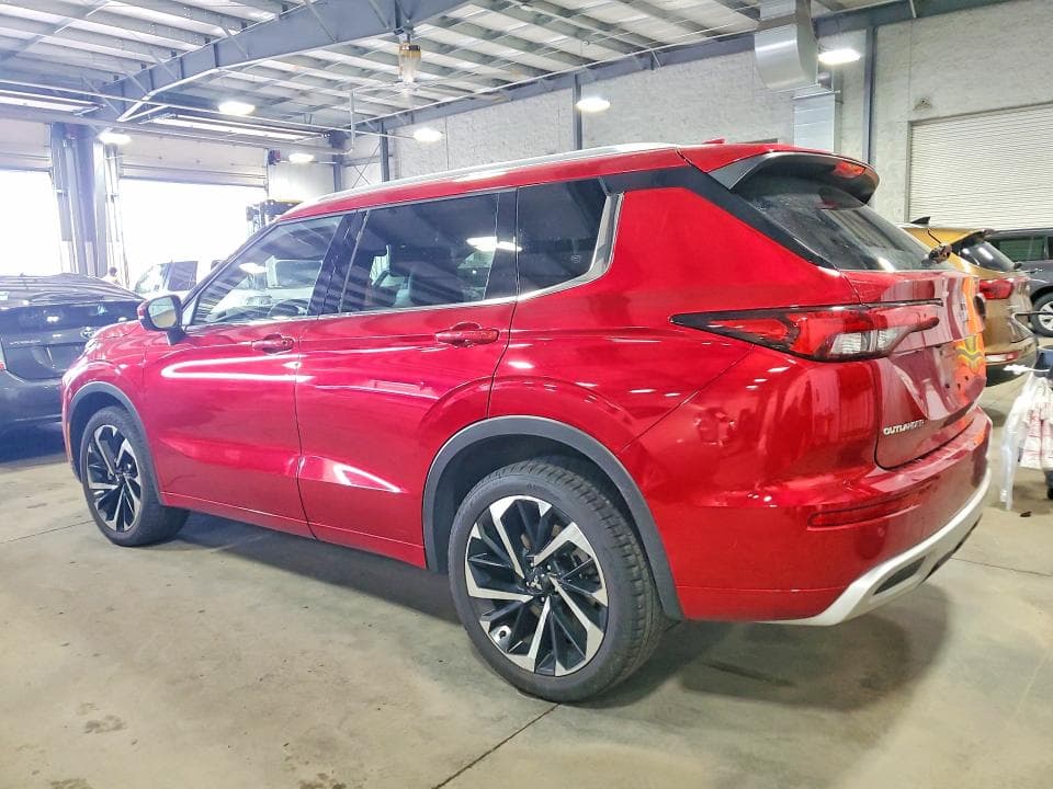 2022 MITSUBISHI OUTLANDER SEL 2