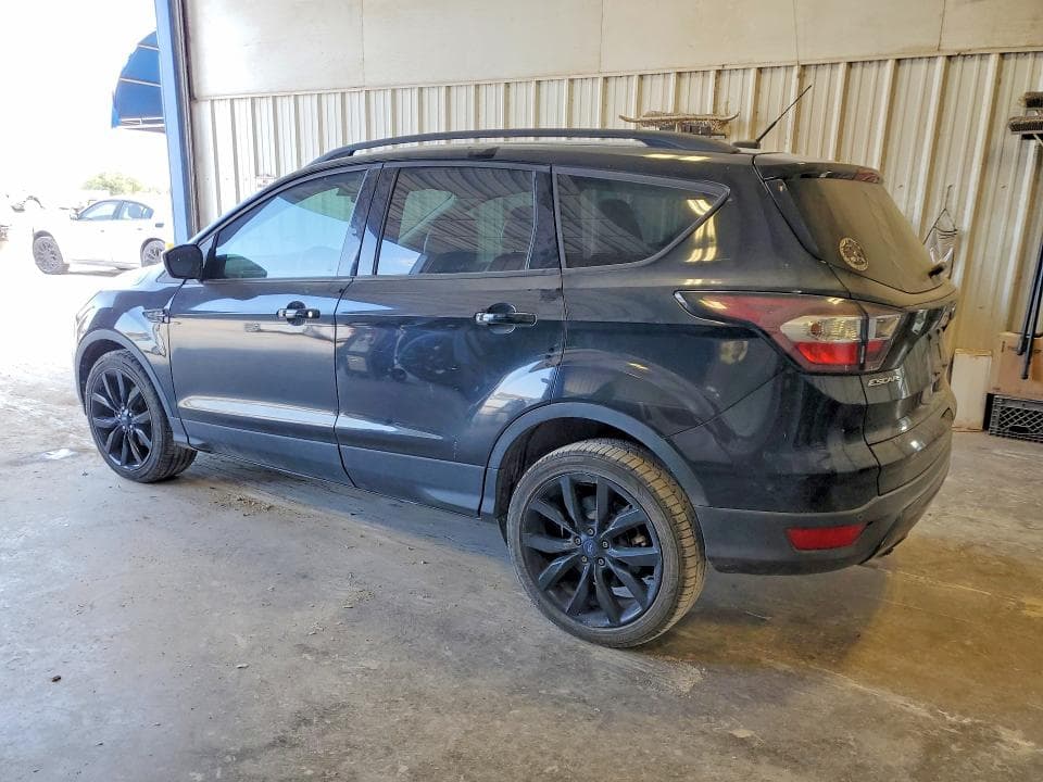 2017 FORD ESCAPE SE 2