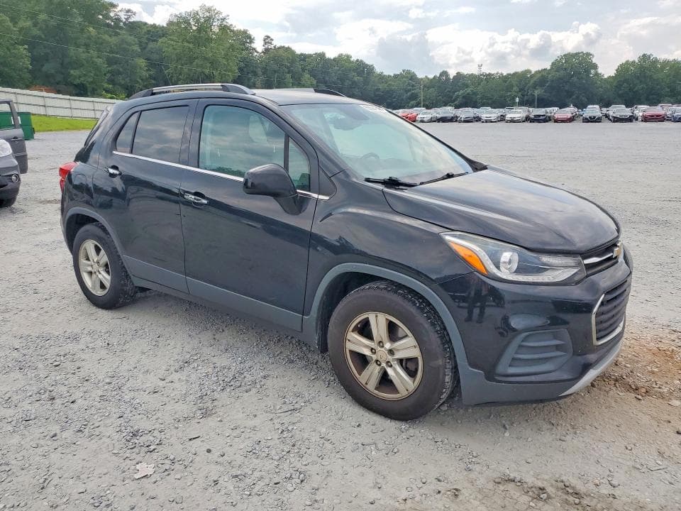 2017 CHEVROLET TRAX 1LT 4
