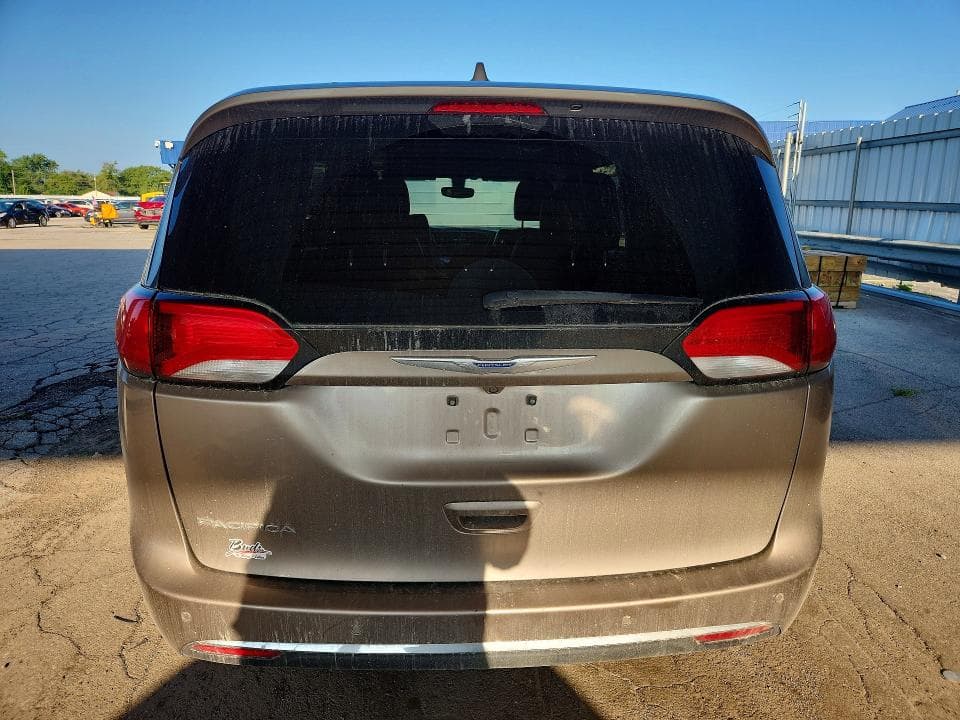 2018 CHRYSLER PACIFICA TOURING L 6