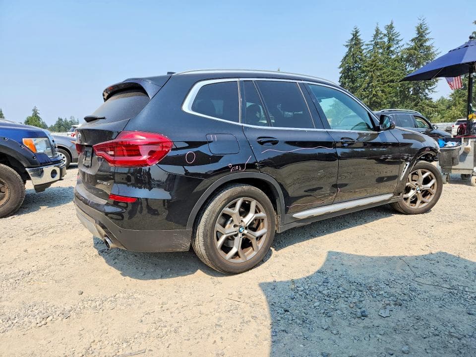 2020 BMW X3 XDRIVE30E 3