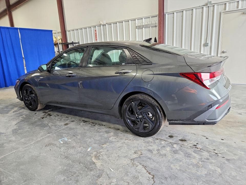 2026 HYUNDAI ELANTRA SEL SPORT 2