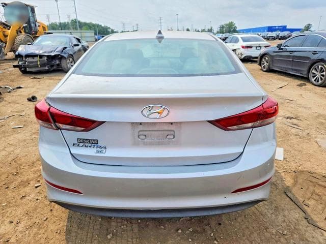 2017 HYUNDAI ELANTRA SE 6