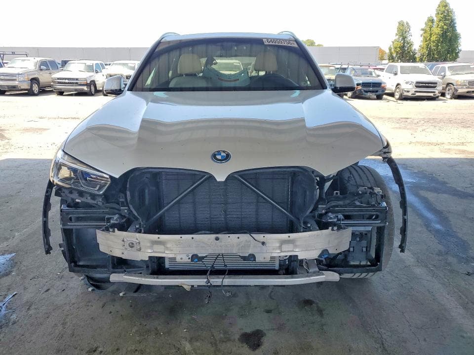 2022 BMW X5 XDRIVE45E 5