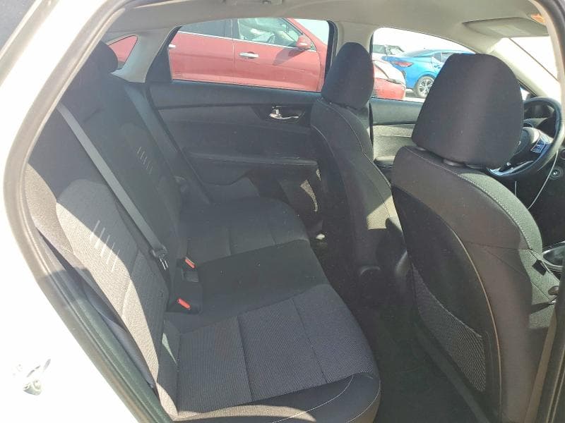 2019 KIA FORTE S 10