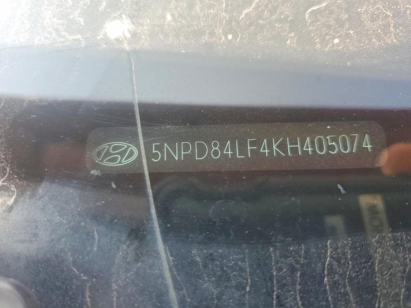 2019 HYUNDAI ELANTRA SEL 12
